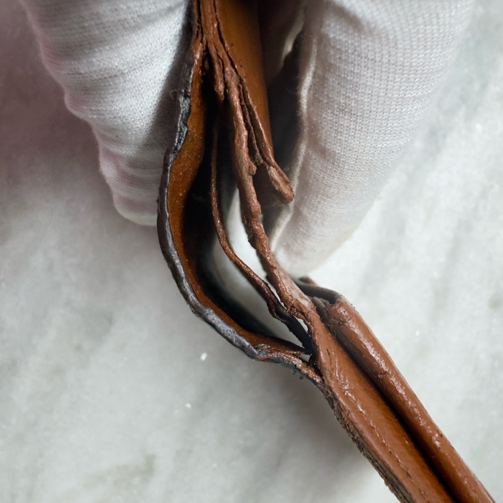 Louis Vuitton Monogram Bifold Wallet - Vintage 1994 - Picture 14 of 16